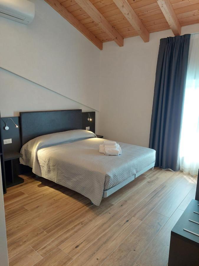 Il Vitigno Hotel Dossobuono Buitenkant foto