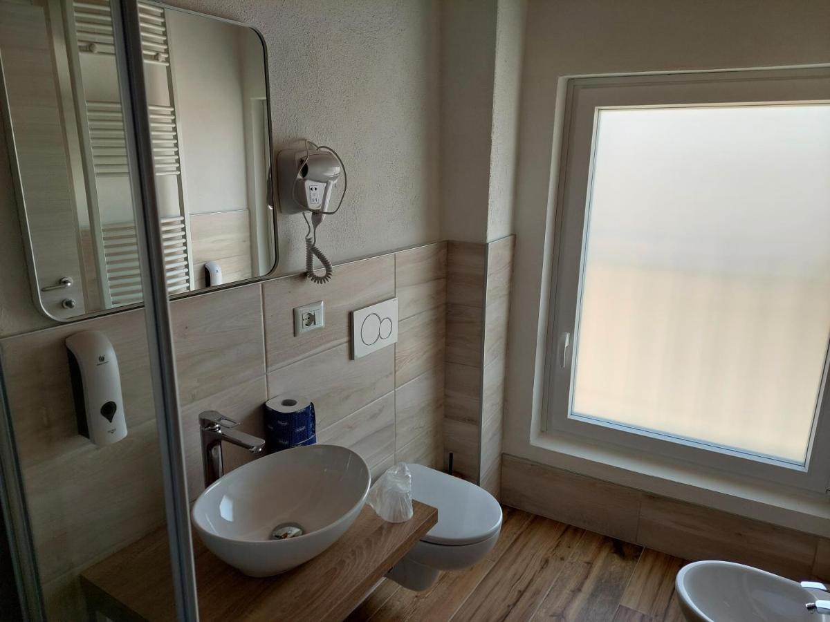 Il Vitigno Hotel Dossobuono Buitenkant foto