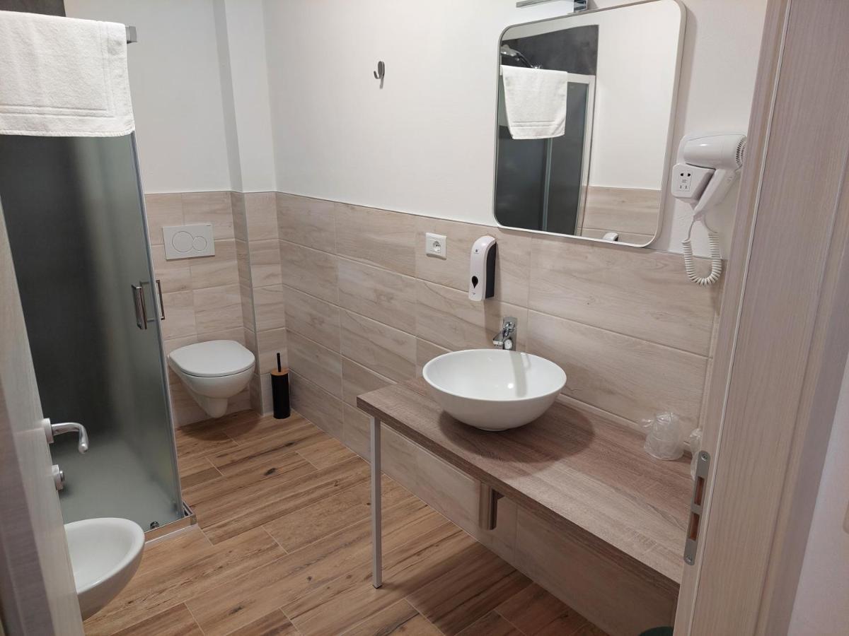Il Vitigno Hotel Dossobuono Buitenkant foto